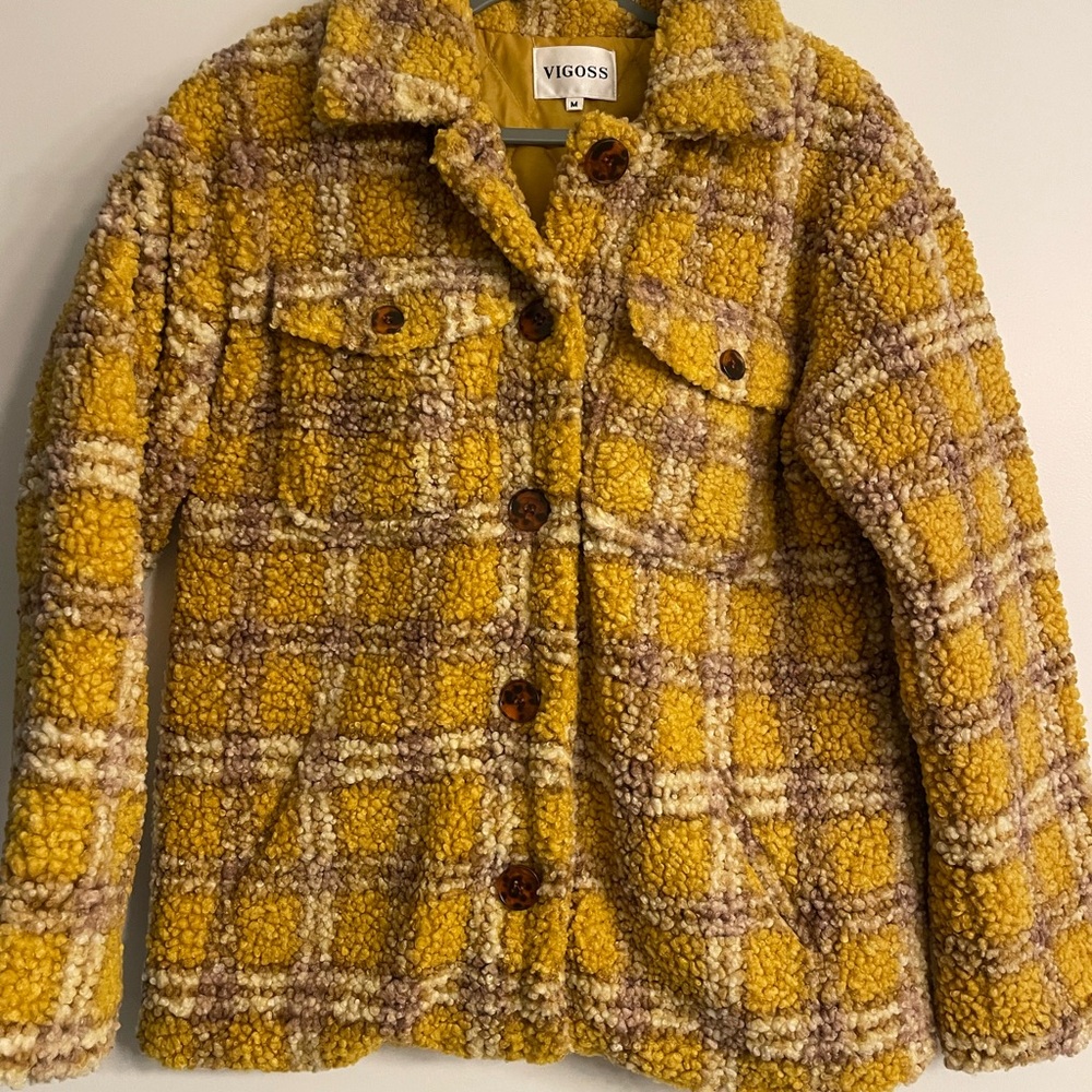 Vigoss Yellow Teddy Jacket with Plaid Pattern